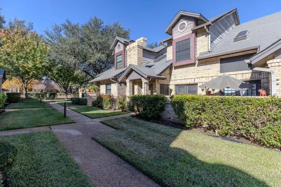 10819 Crown Colony Dr #11, Austin, TX 78747 - Image #3