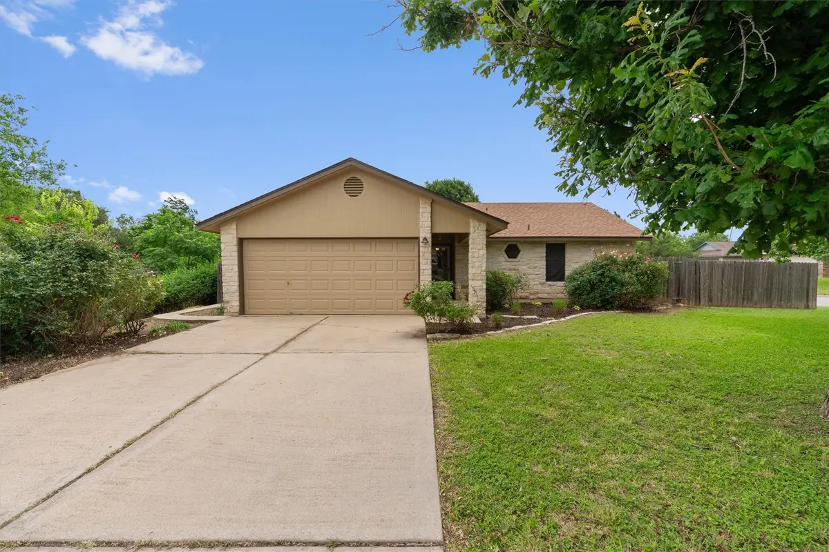 716 Northern Trl, Leander, TX 78641 - #1