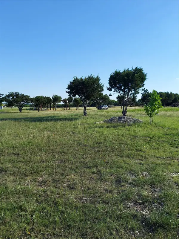 906 County Road 154, Georgetown, TX 78626