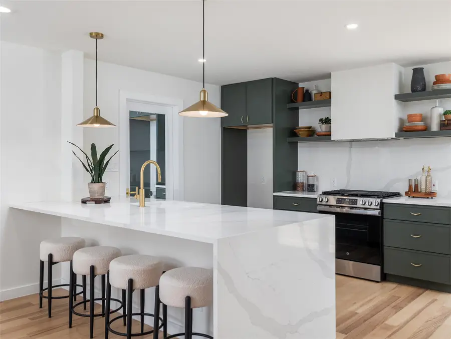 6903 N La Salle Dr, Austin, TX 78723 - Image #2