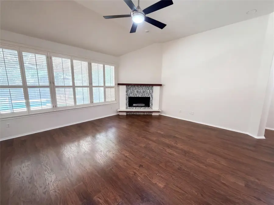 117 Brentwood Dr, Georgetown, TX 78628 - #3