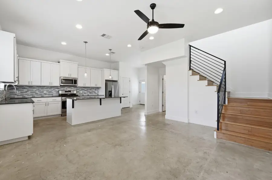 6213 Felix Ave #A, Austin, TX 78741 - #2