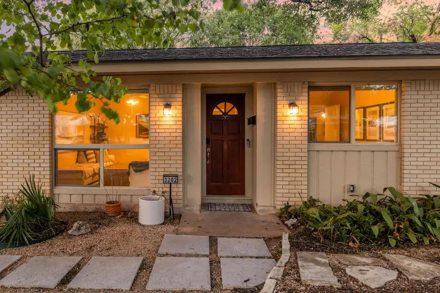 3202 Yellowpine Ter, Austin, TX 78757 - #3
