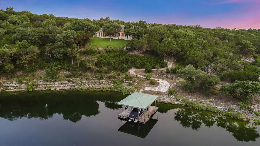 601 S Angel Light Dr, Spicewood, TX 78669 - #3