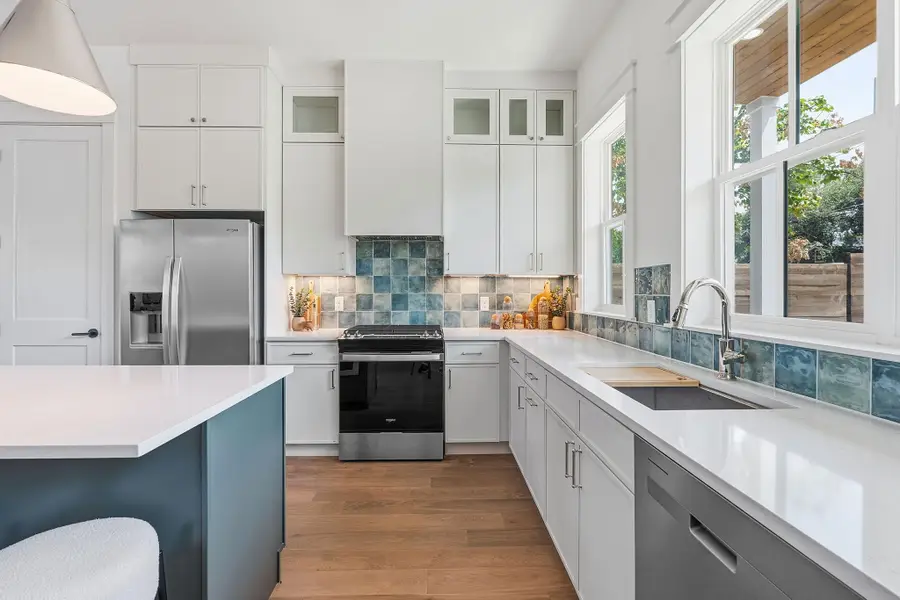 210 W Mockingbird Ln #1, Austin, TX 78745 - #3