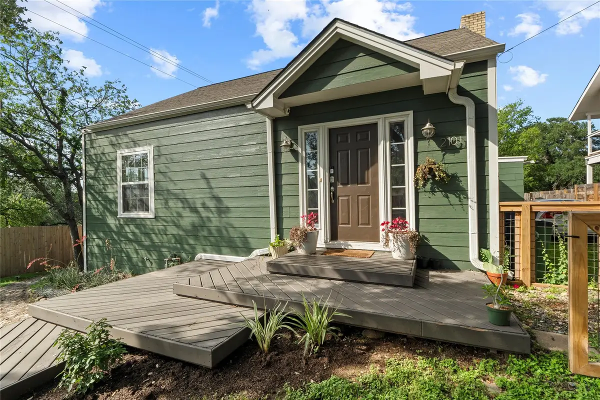 2101 W 10th St, Austin, TX 78703 - #1