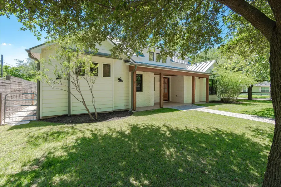 5805 Chesterfield Ave, Austin, TX 78752 - #2
