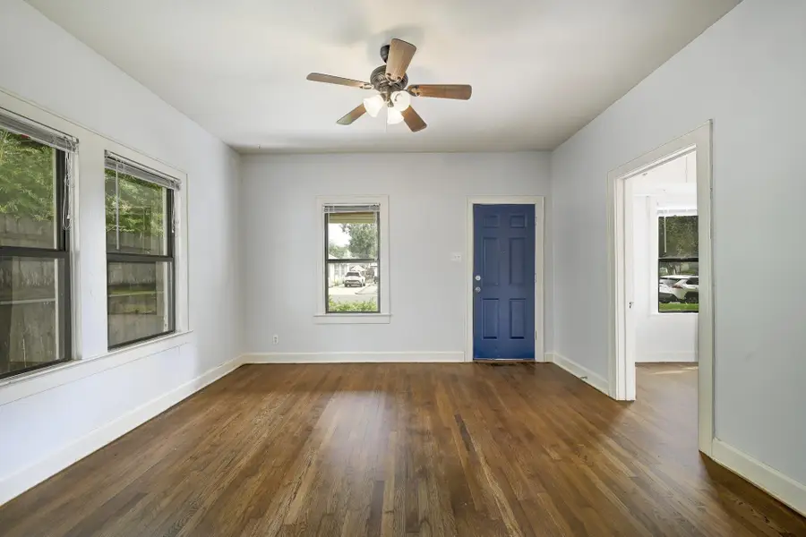 1907 W 37th St #A & B, Austin, TX 78731 - #3