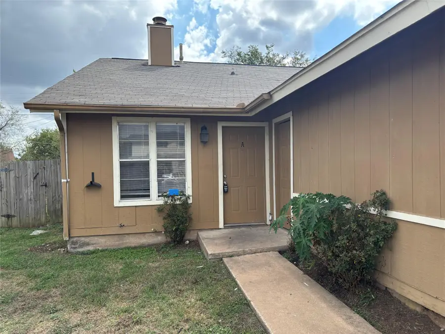 801 Country Aire Dr, Round Rock, TX 78664 - #2