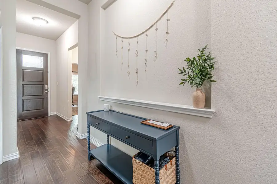 109 Tulip Garden Trl, San Marcos, TX 78666 - #3