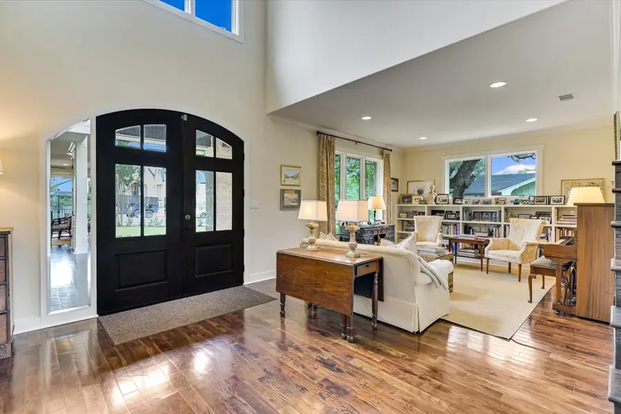 2401 Westover Rd, Austin, TX 78703 - #2