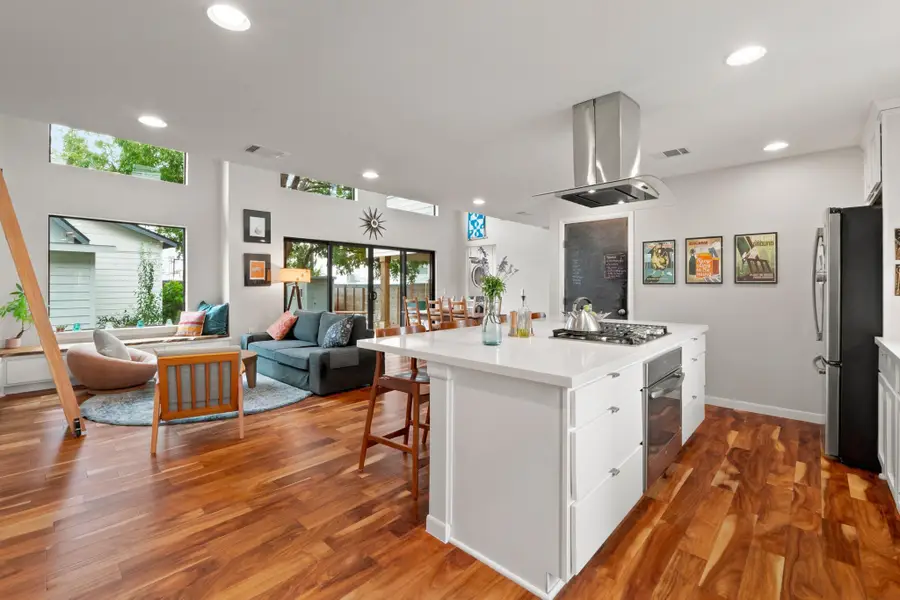 3700 Tower View Ct, Austin, TX 78723 - #3