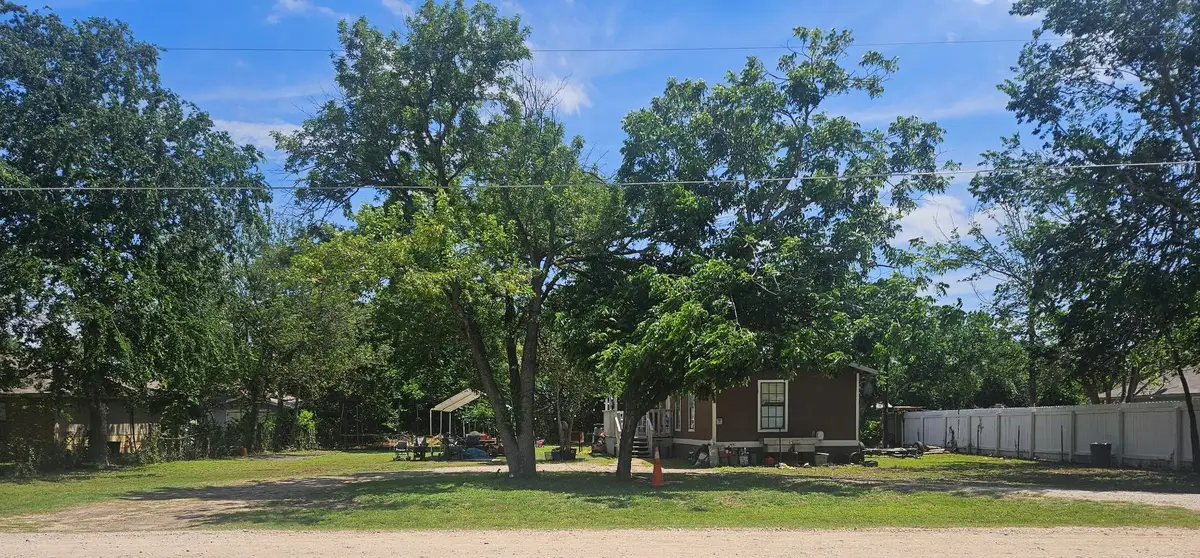 43 Skycrest Dr, Martindale, TX 78655 - #1