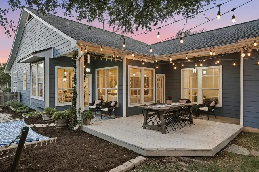 112 Rosebud Ln, Georgetown, TX 78633 - Image #3