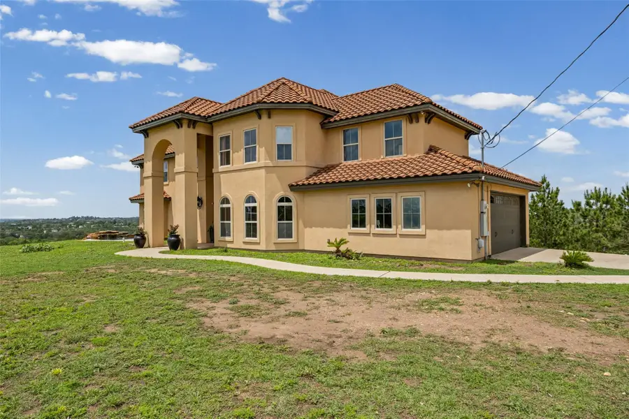 134 River Forest Dr, Bastrop, TX 78602 - #2