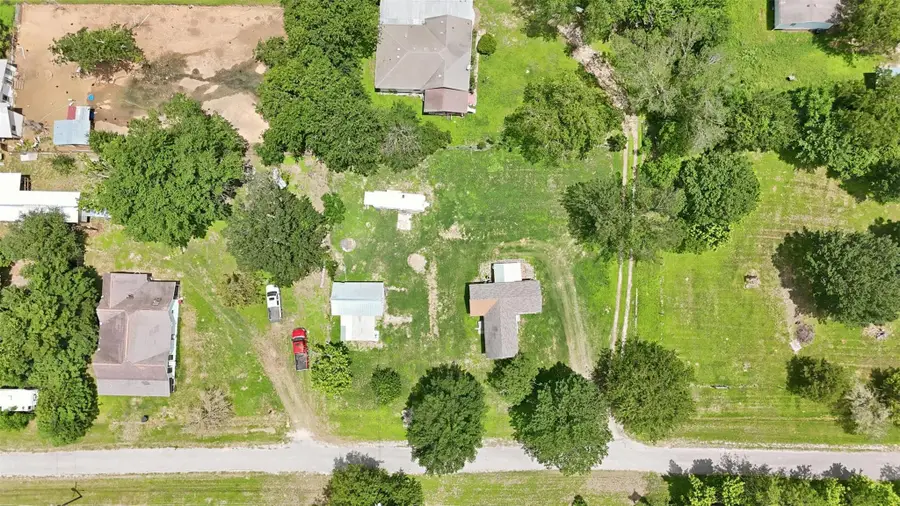 148 Brenham St, McDade, TX 78650 - #3