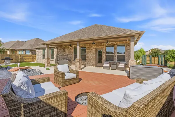 12616 Twisted Root Dr, Manchaca, TX 78652