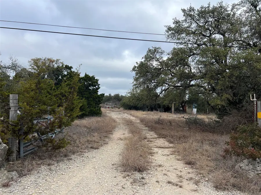 4 Anglin Ln, Austin, TX 78737 - Image #2