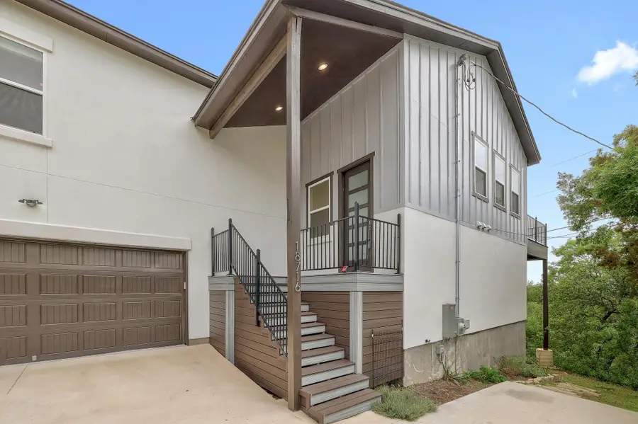 18716 W Lakeview Dr, Jonestown, TX 78645 - #3