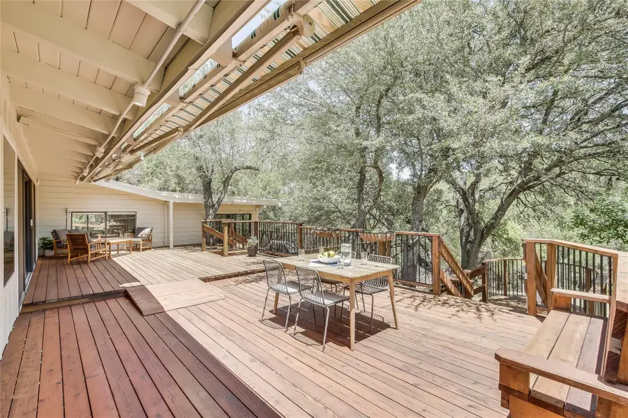 6201 Valleyview St, Lago Vista, TX 78645 - Image #3