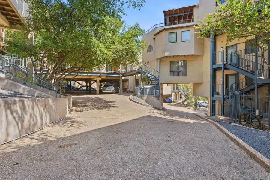1106 W 6th St #206, Austin, TX 78703 - #3