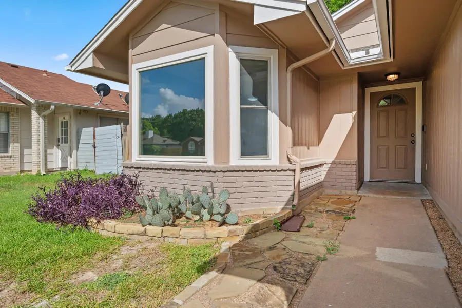 16308 Parkway Dr, Pflugerville, TX 78660 - #2