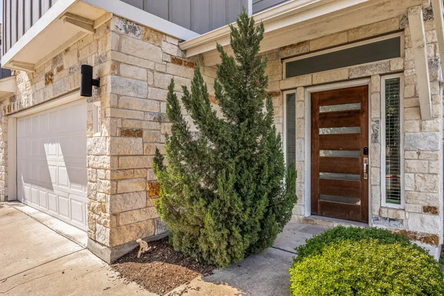7201 Mowbray St, Austin, TX 78741 - #2