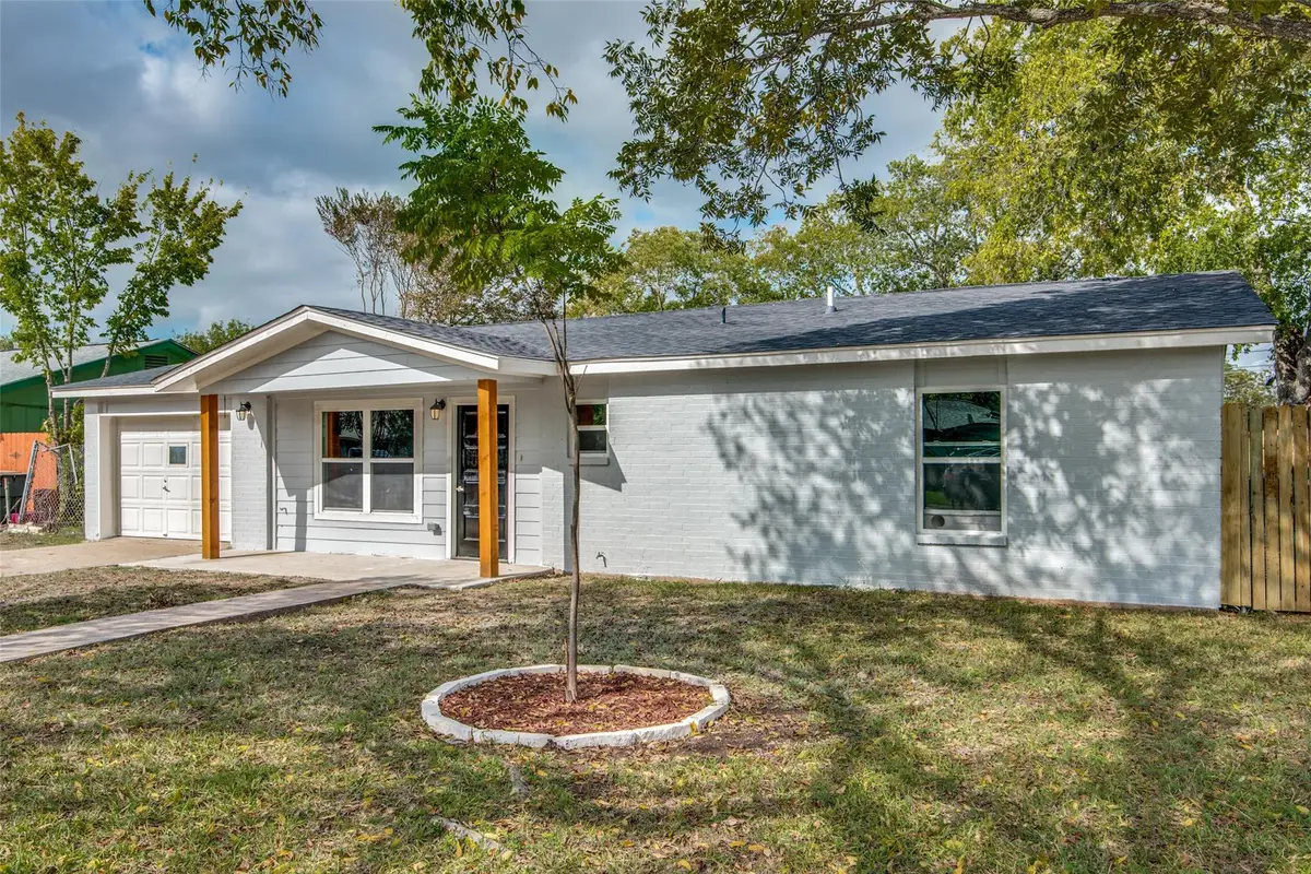500 Lockwood St, San Marcos, TX 78666 - #1