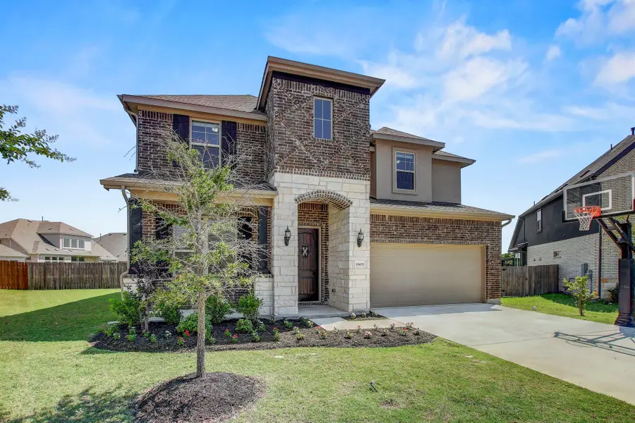 1905 Mariann Dr, Leander, TX 78641 - Image #2