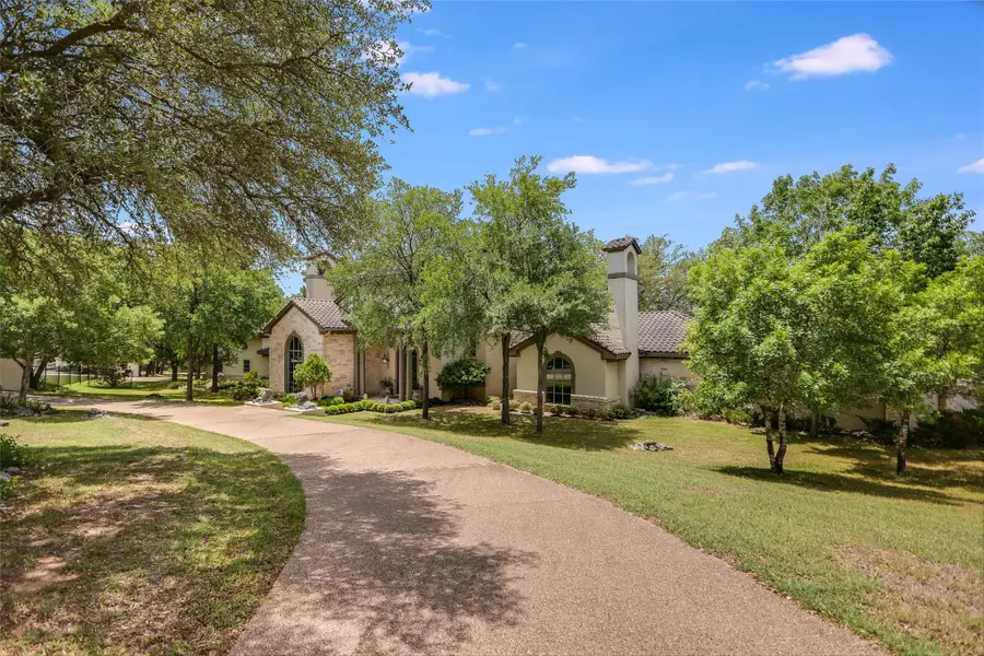 8611 Young Ln, Austin, TX 78737 - #3