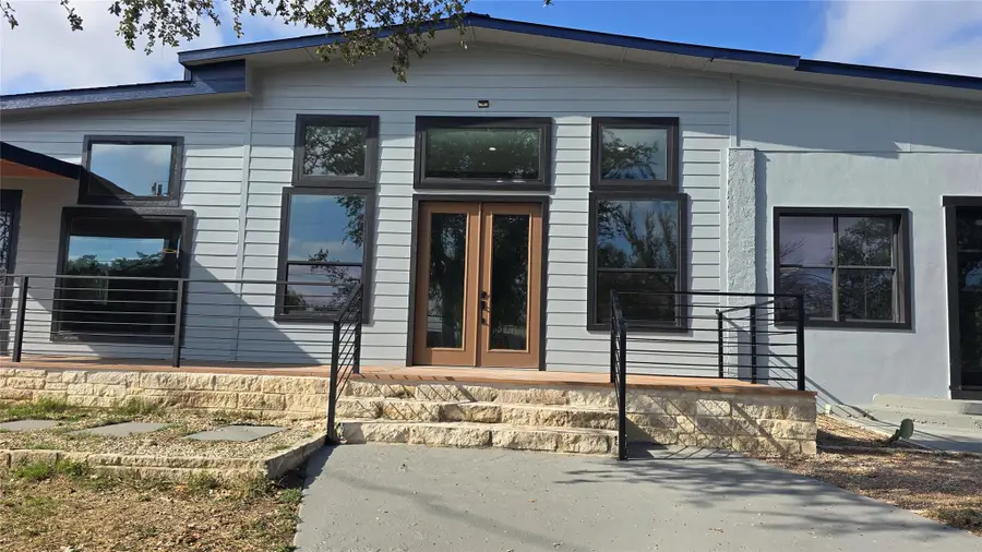 17621 Stacey Ln, Lago Vista, TX 78645 - Image #3