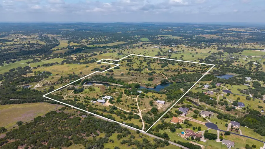 520 Holder Ln, Dripping Springs, TX 78620 - #2
