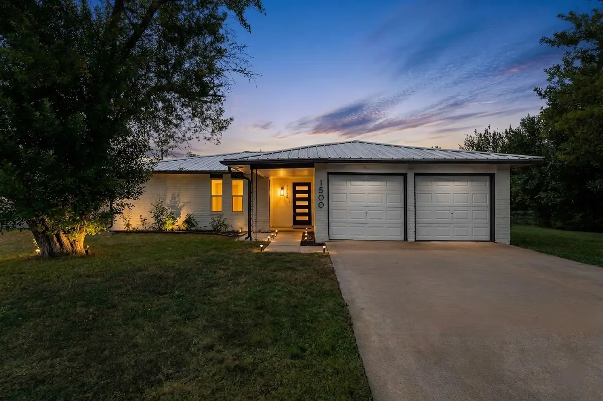 1500 Wildflower Dr, Round Rock, TX 78664 - #1