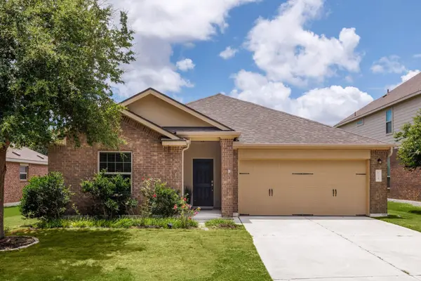 824 Tabernash Dr, Leander, TX 78641