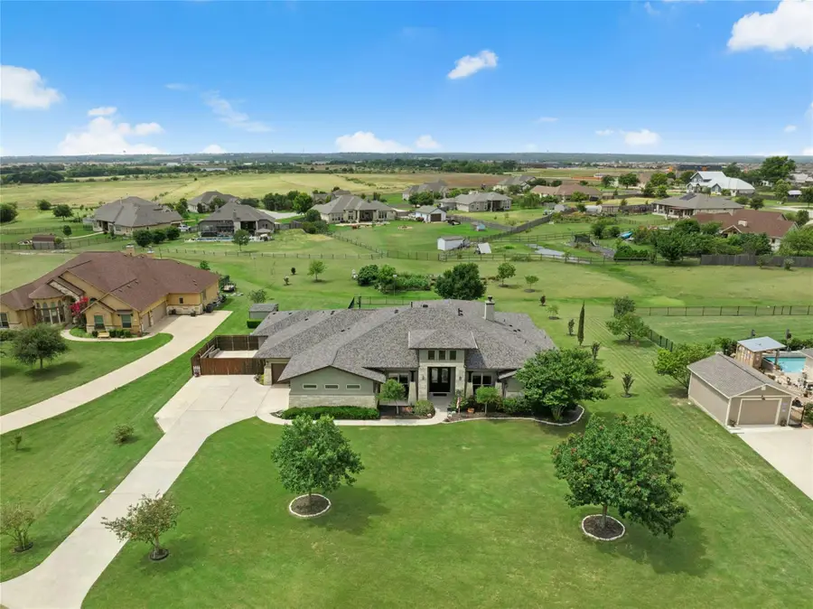 112 Cavalier Cv, Hutto, TX 78634 - #3