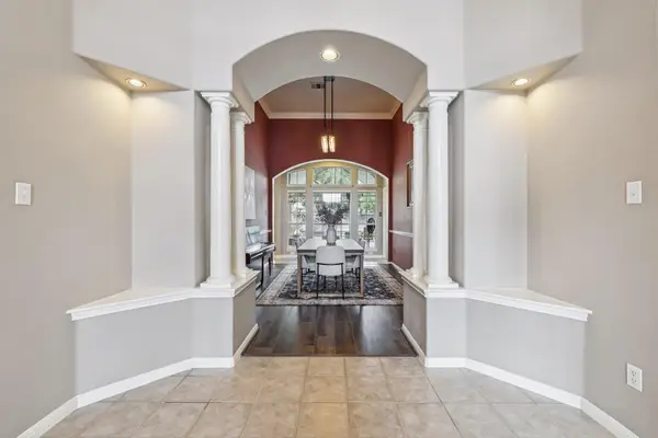 2950 James Parker Ln, Round Rock, TX 78665