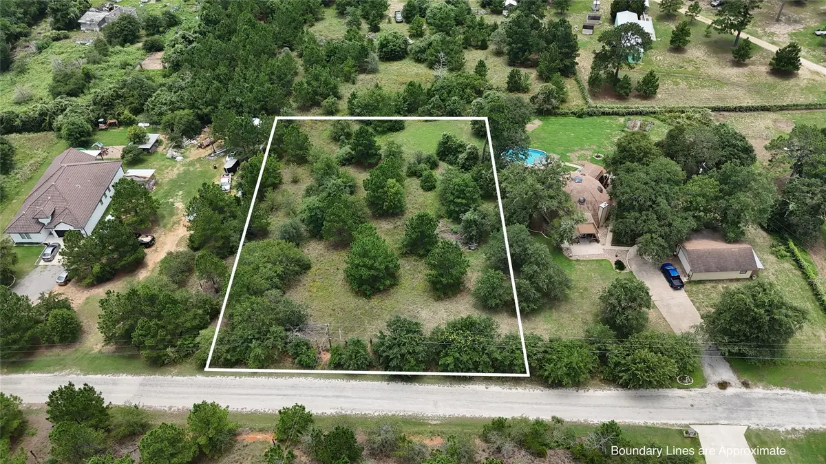 151 S Buckhorn Dr, Bastrop, TX 78602 - #1