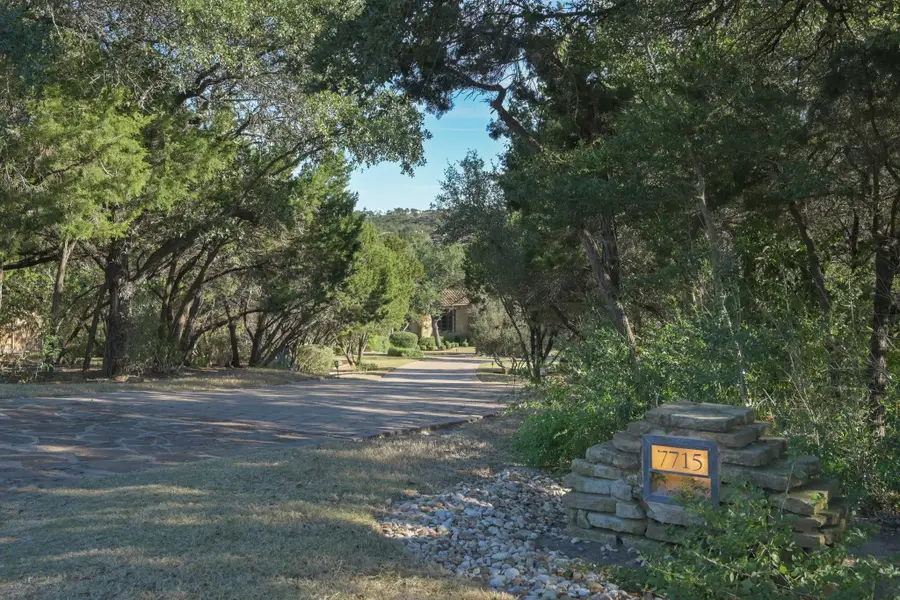 7715 Escala Dr, Austin, TX 78735 - Image #2