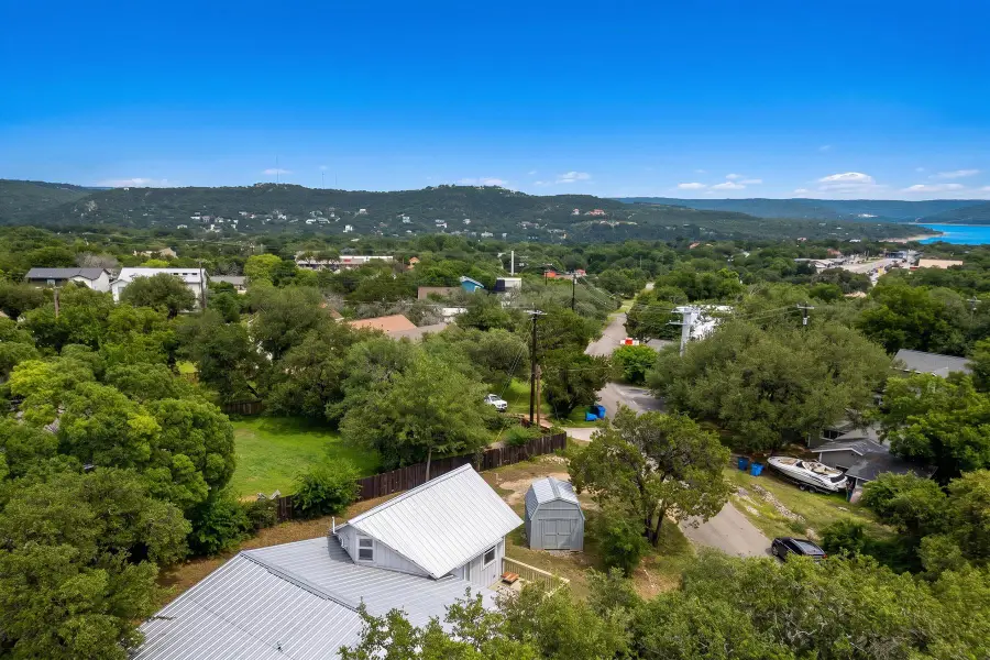 10913 Ridgeway St, Jonestown, TX 78645 - #3