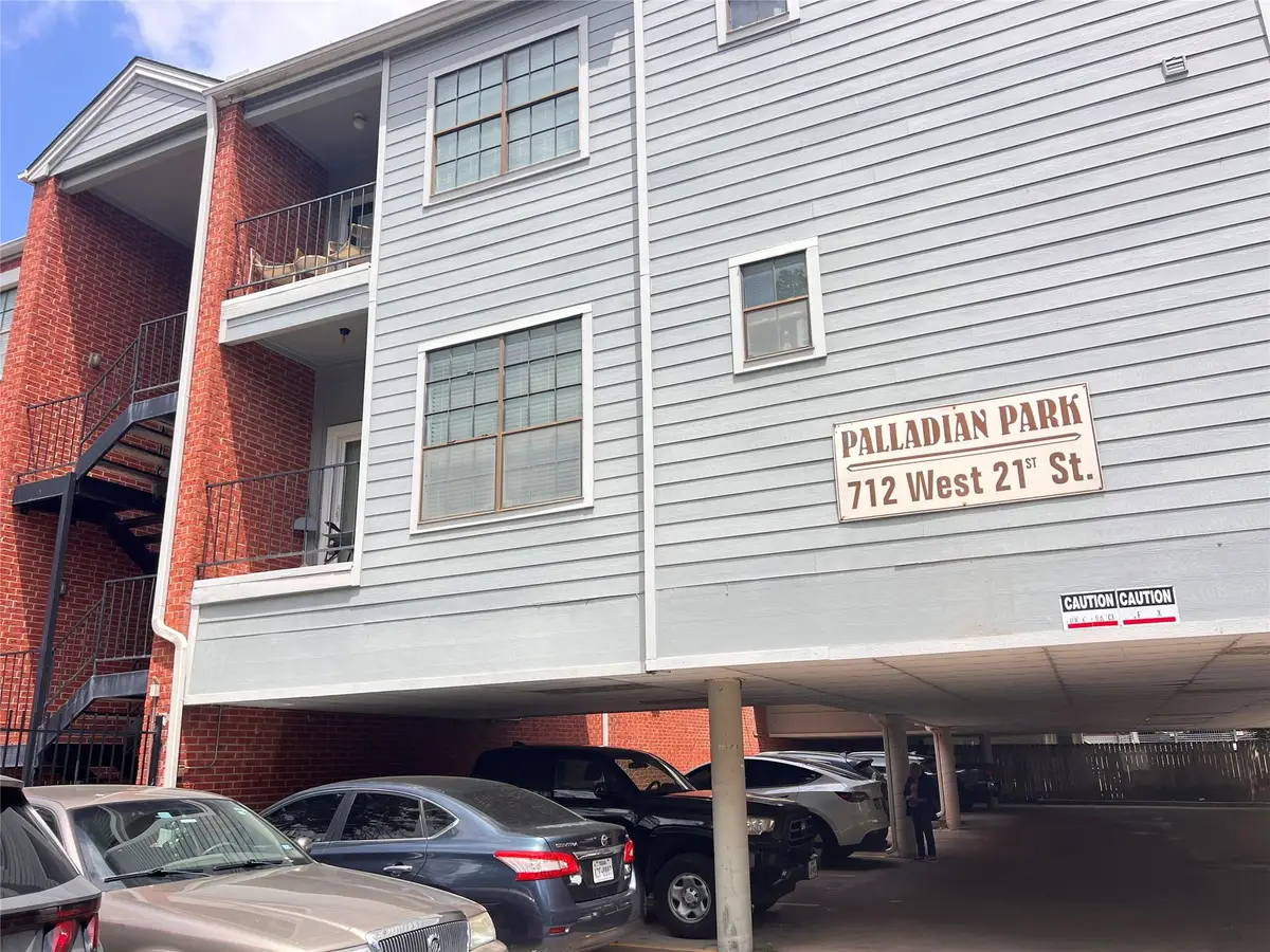 712 W 21st St #205, Austin, TX 78705 - #1