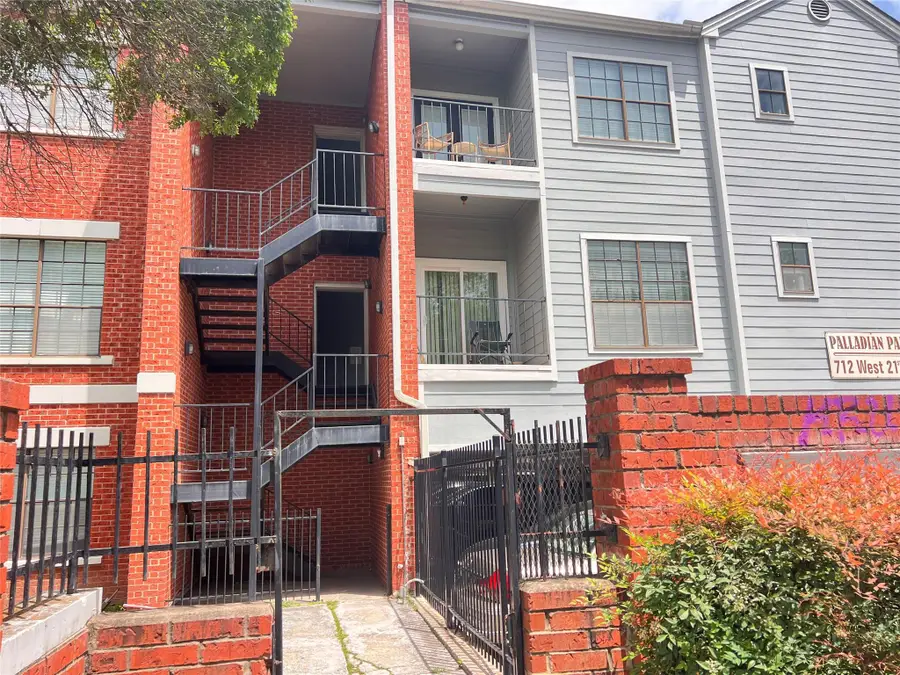 712 W 21st St #205, Austin, TX 78705 - #2