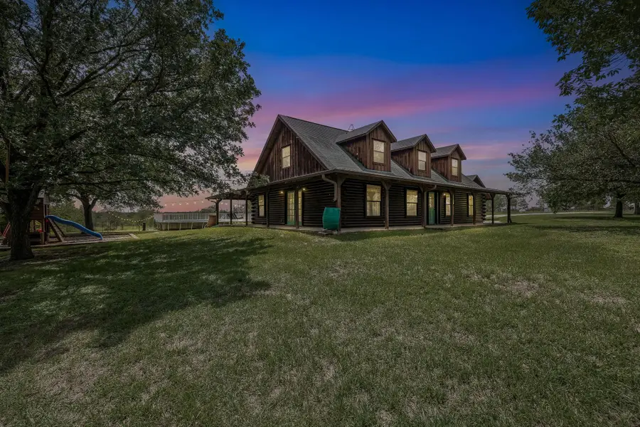 571 Balch Rd, Elgin, TX 78621 - #3