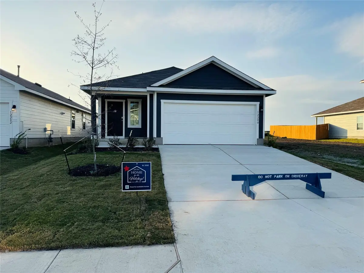 12200 Pike Bnd, Mustang Ridge, TX 78610 - Image #1