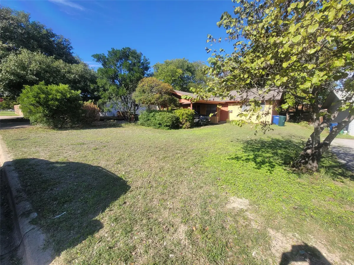 1410 Valleyridge Dr, Austin, TX 78704 - Image #1
