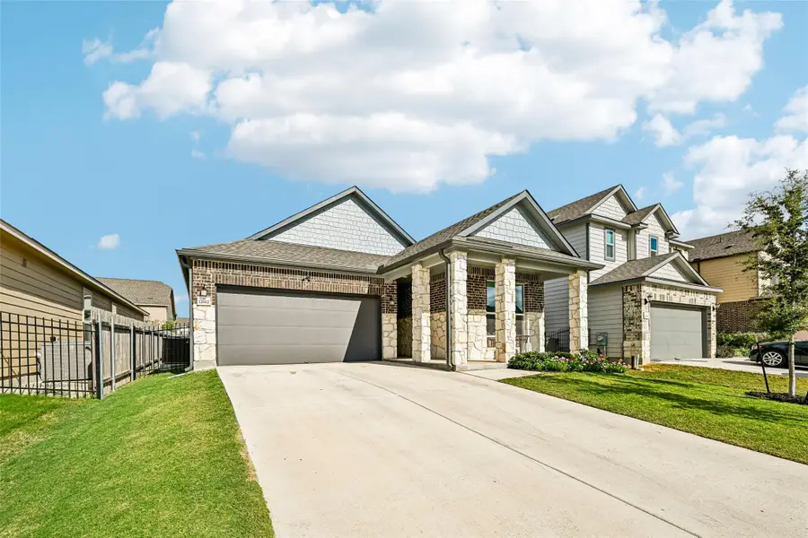 12612 Oxford Vineyard Ln, Manor, TX 78653 - #3