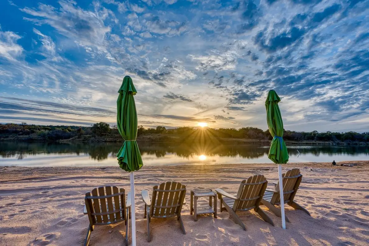 4118 River Oaks Dr, Kingsland, TX 78639 - #1