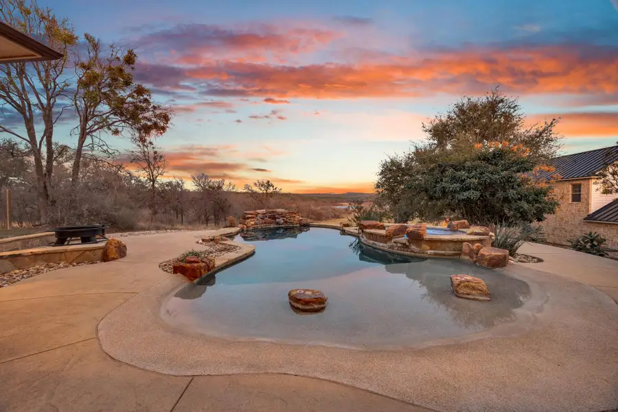 303 Yaupon Dr, Spicewood, TX 78669 - #3