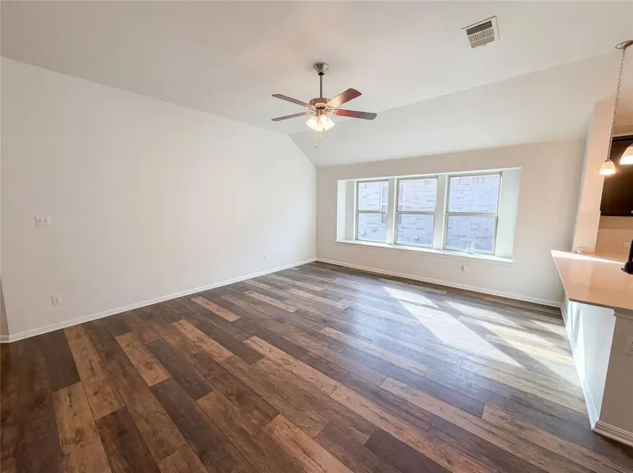 543 Tanda Ln, Hutto, TX 78634 - #3