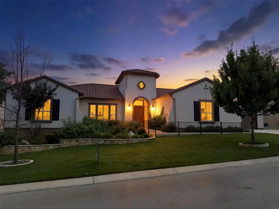 216 Skipping Cedar St, San Marcos, TX 78666 - #2