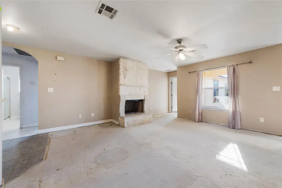 135 Petirrojo Ct, Del Valle, TX 78617 - #3